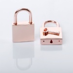 40mm rose gold square love lock